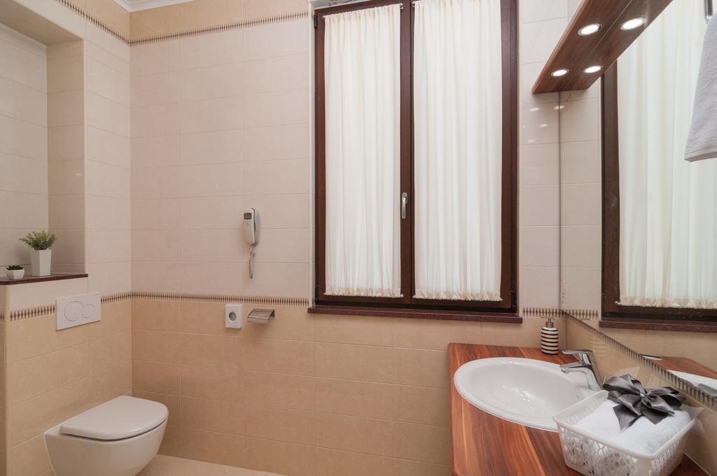 Luxury Rooms Near The Beach3 斯普利特 外观 照片